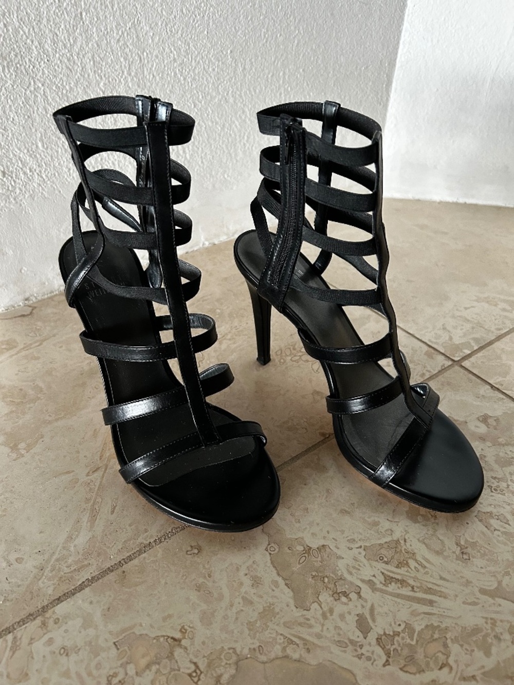 Stuart Weitzman Black Leather Gladiator High Heel Sandals *Size 7